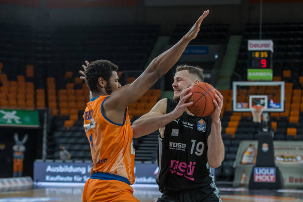 甲取得更佳 甲取得更佳