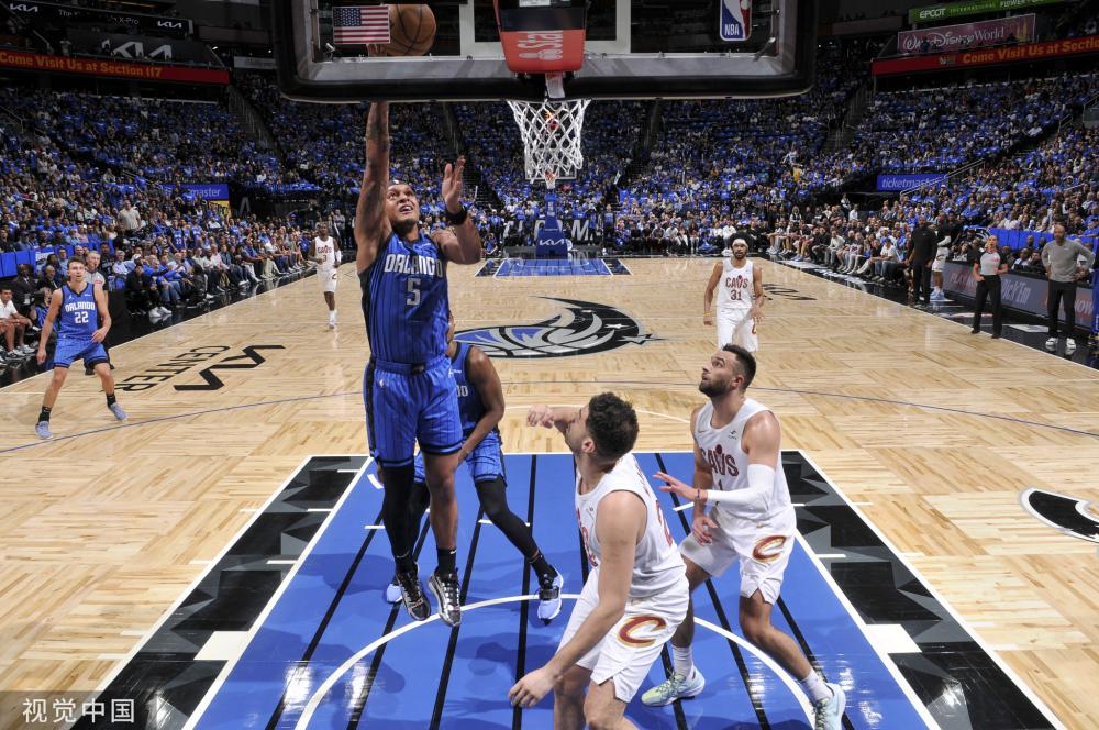 著名记者罗 著名记者罗